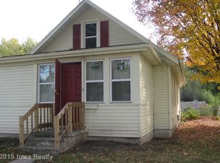 2701 Cleveland Ave, Des Moines, IA 50317