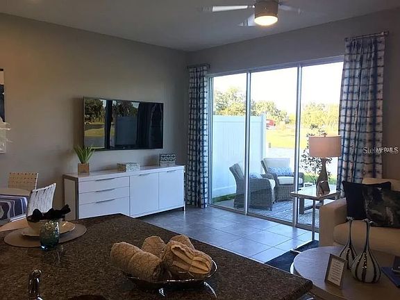 4th image of 7044 Summer Holly Pl
