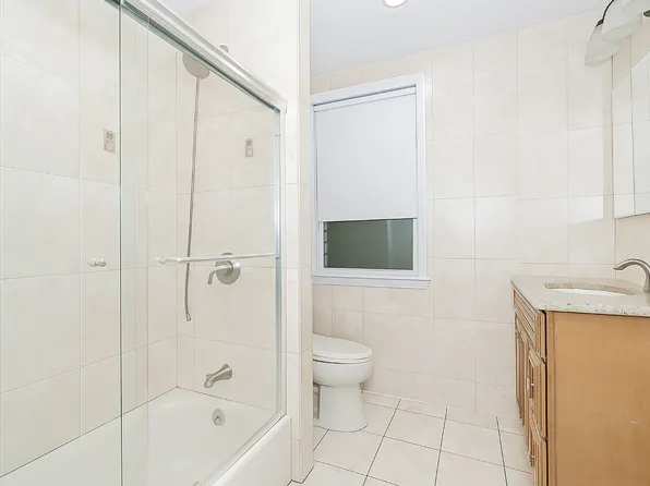 1461 East 3rd Street image 27 of 36