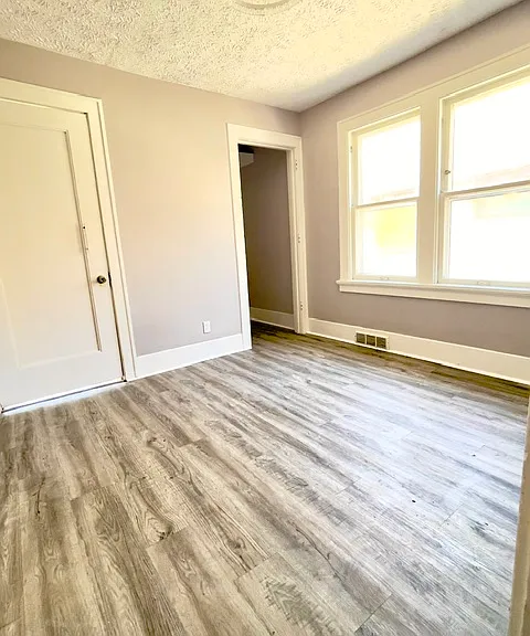 2721 N 48th Ave — Photo 5