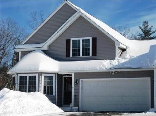 2nd image of 9 Moosehorn Hill Cir