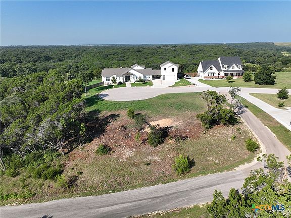 5th image of 6013 Hamlet Dr