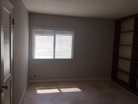 3rd image of 13019 Old West Ave