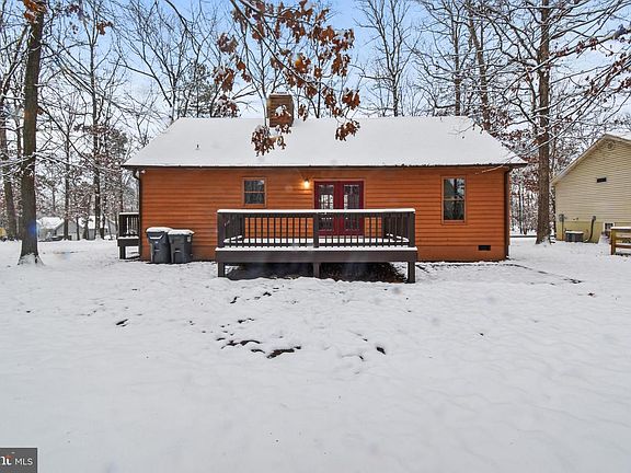 3rd image of 142 Jefferson Dr