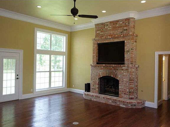 2nd image of 2852 Cypress Village Dr
