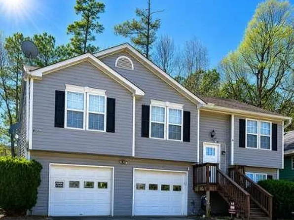5700 Hollow Ridge Ln, Norcross, GA 30071