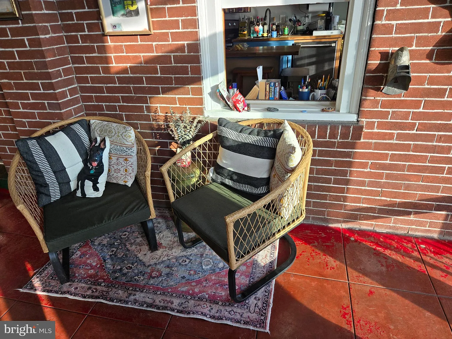 2 bed, 1.0 bath, 1520 sqft, $2,000 — Photo 3