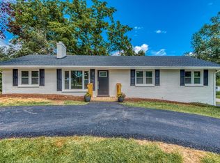 19427 Mercedes Dr, Abingdon, VA 24211