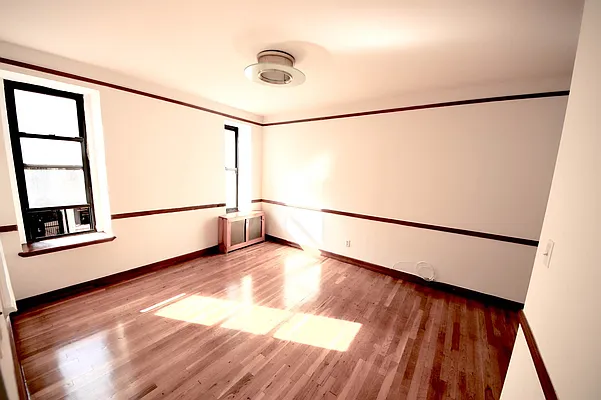 Rented by Tosh Marks Property Group | media 7