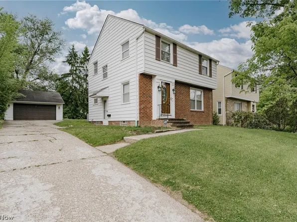 1830 Beverly Hills Dr, Euclid, OH 44117