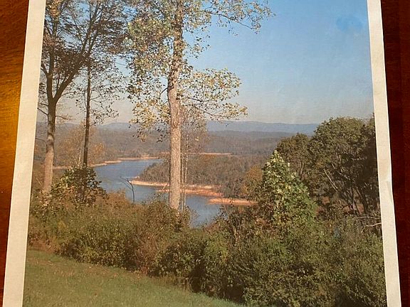 2nd image of Regatta Dr