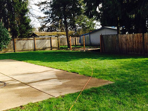 Back yard fully fenced 