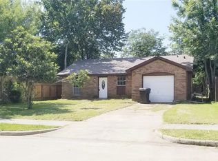 3711 Cloverbrook Dr, Houston, TX 77045