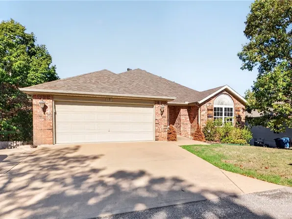13 Brittany Ln, Bella Vista, AR 72714