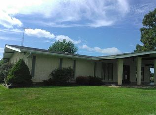 Old Highway 66, Bourbon, MO 65441