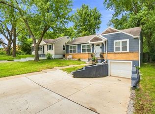 1146 E 67th St, Kansas City, MO 64131