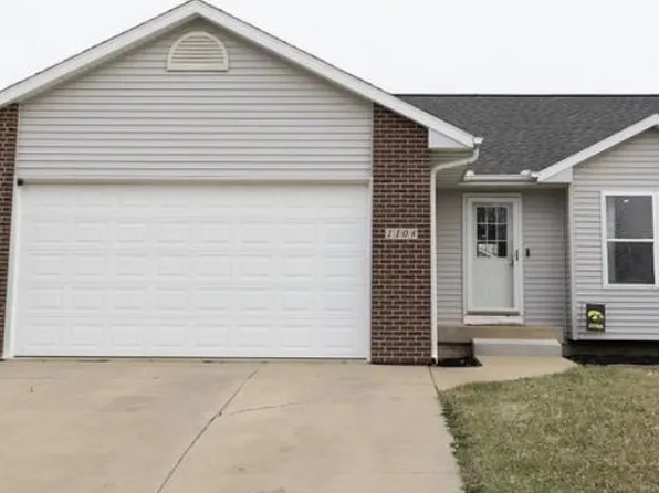 1108 Tiara Dr NE, Cedar Rapids, IA 52402