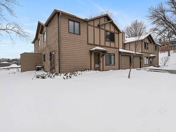 3rd image of 11596 Scotch Pine Ct