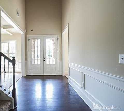 4th image of 256 Langshire Dr #4