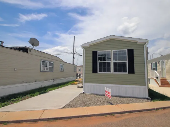 1501 Roosevelt Ave Trailer C7, Carteret, NJ 07008