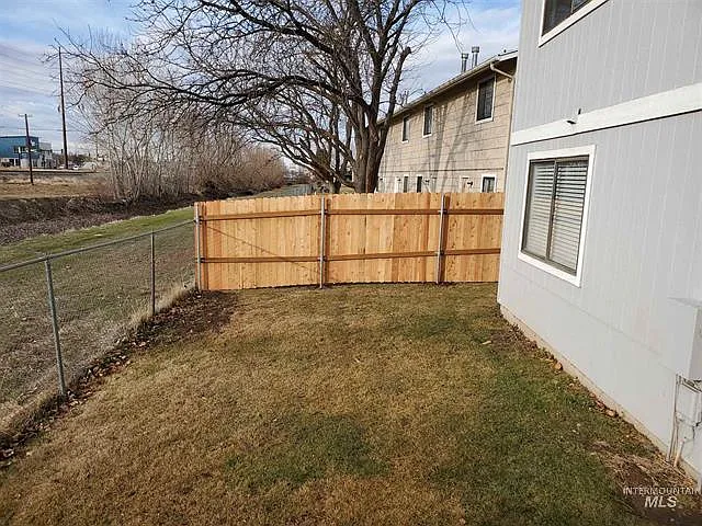 6575 W Douglas St — Photo 6