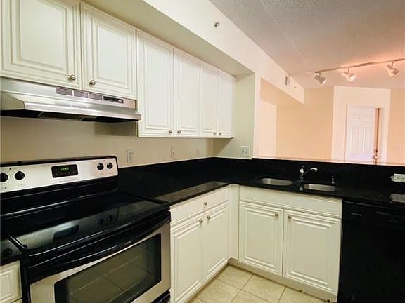 5th image of 8225 Ibis Club Dr APT 210