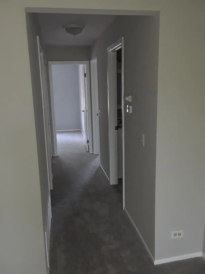2 bed, 900 sqft, $1,900 — Photo 4