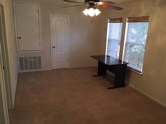5th image of 801 Kettering Dr