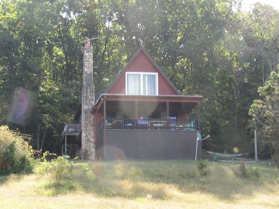1st image of 400 Yates Rd