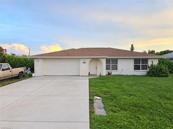 736 96th AVE N, NAPLES, FL 34108