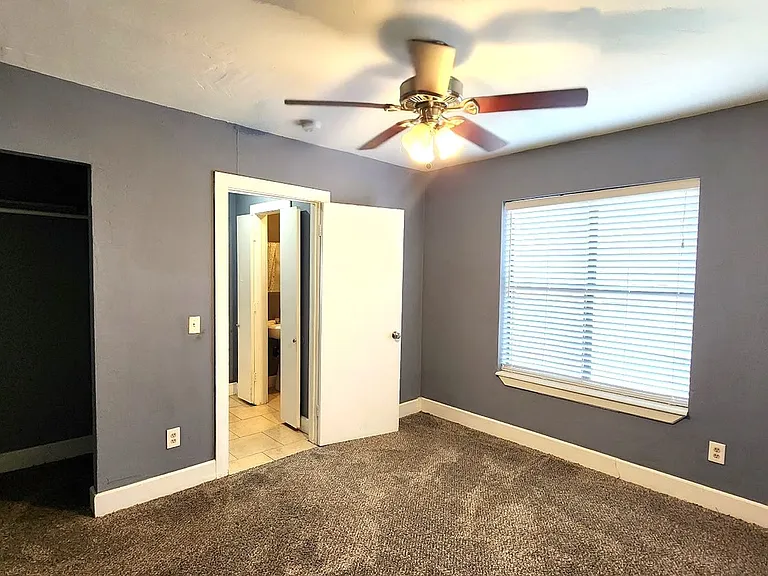 514 NW 27th St #4 — Photo 24