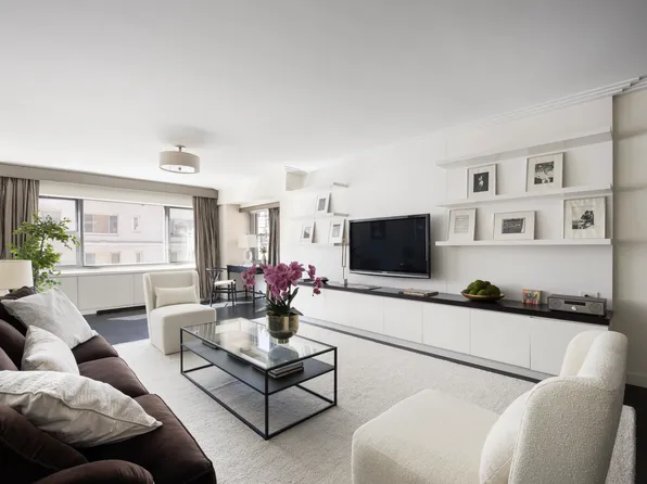 27 East 65th Street image 1 of 14