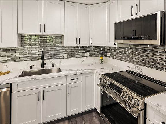 4th image of 1717 Ala Wai Blvd APT 306