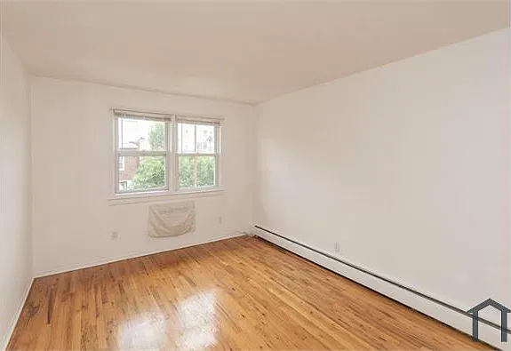 3 bed, 1500 sqft, $3,500 — Photo 2