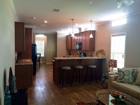 3rd image of 3234 Bending Oak Dr