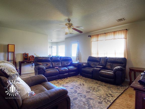 4th image of 705 Jorgette Dr