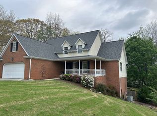 9428 Lazy Circle Dr, Ooltewah, TN 37363