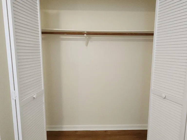 897 Alexander Ave — Photo 15