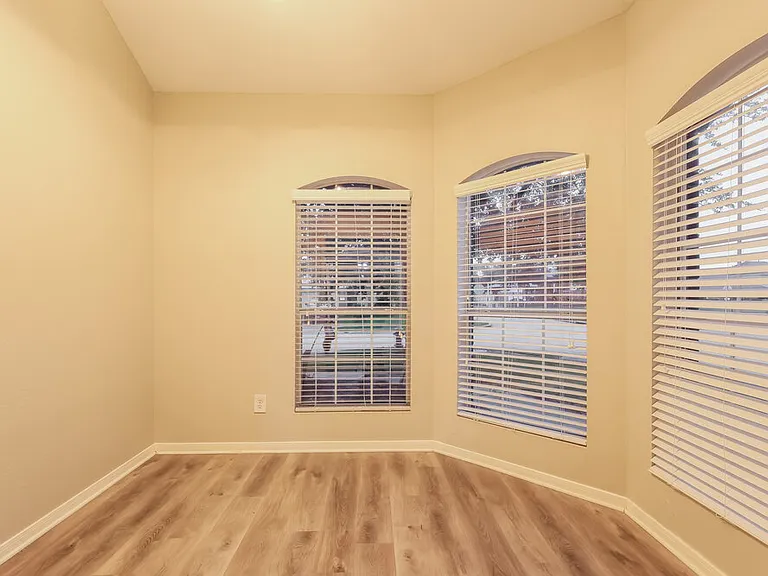 12214 Landsdown Ridge Way — Photo 7