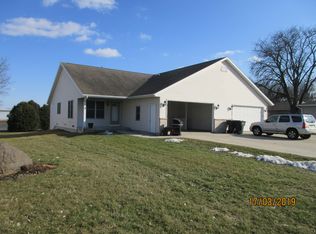 317 N Watertown St, Johnson Creek, WI 53038