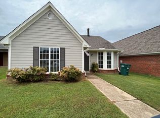 1188 McGowan Dr, Southaven, MS 38671