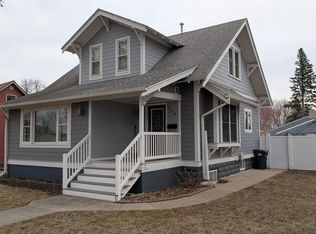 234 2nd Ave NE, Sioux Center, IA 51250