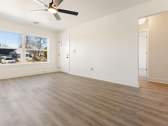 3rd image of 2728 W Eubanks St