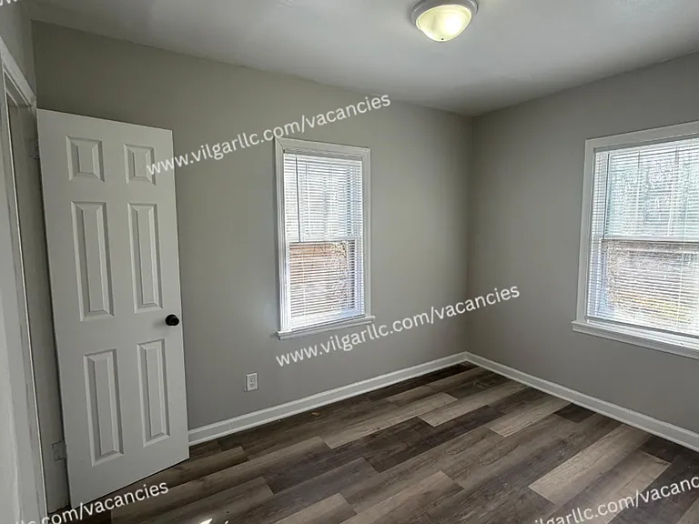 2476 Pennsylvania St — Photo 4