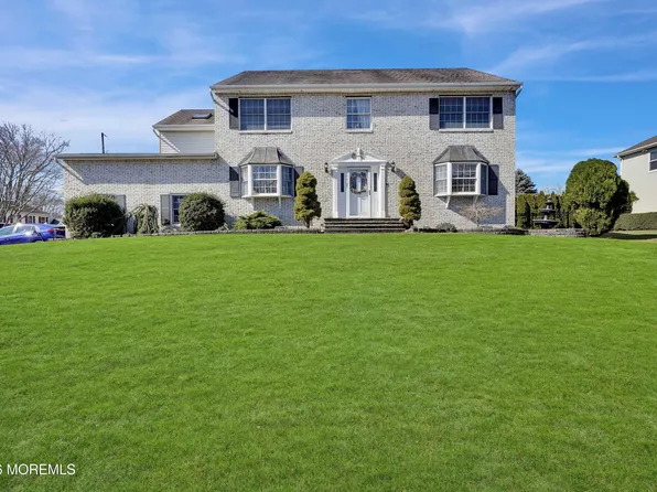 1630 Finderne Street, Oakhurst, NJ 07755