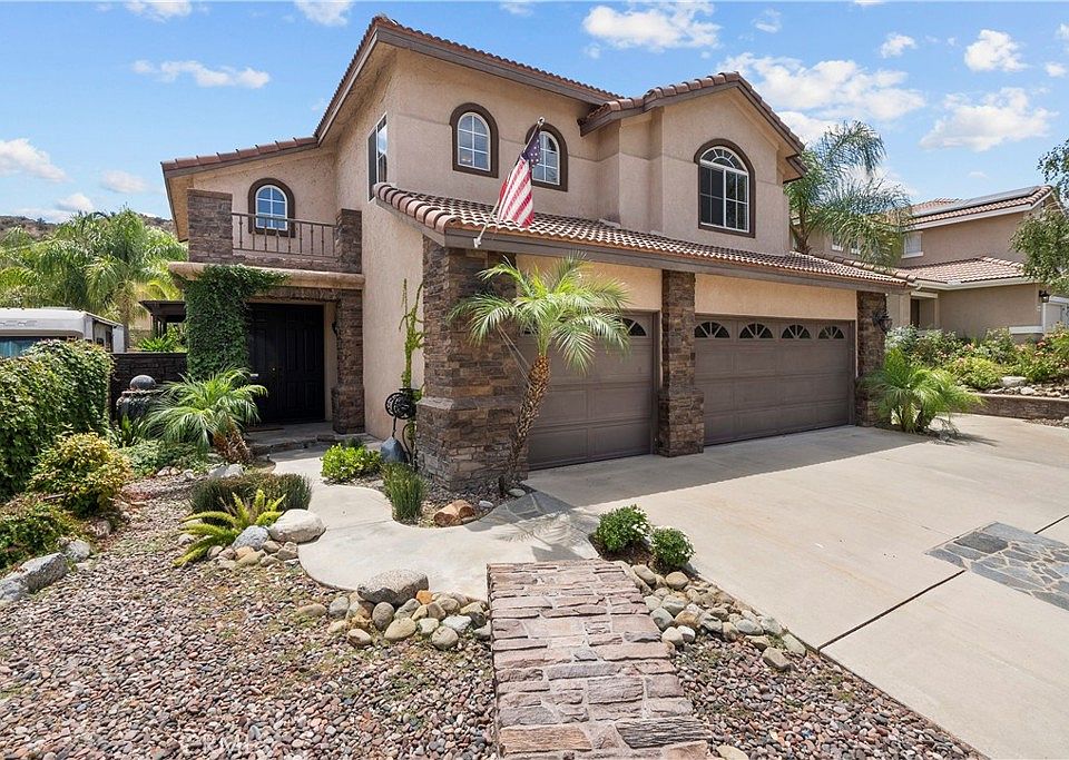 1st image of 28608 Vineyard Ln