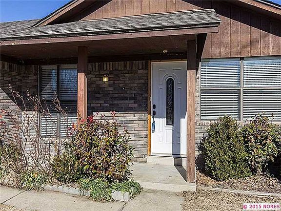 2nd image of 309 W Linda St
