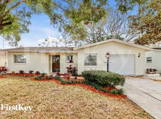 6910 297th Ave N, Clearwater, FL 33761