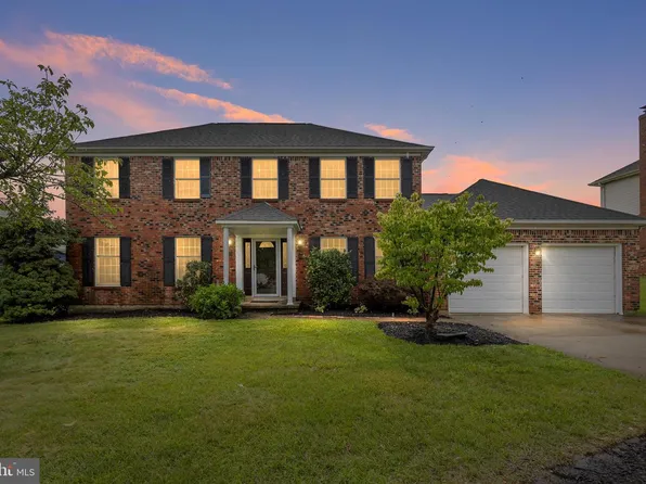 18 Sumac Ct, Newark, DE 19702