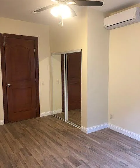 2116 Portland St — Photo 6